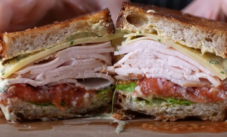 Turkey Sandwich Nutrition Facts