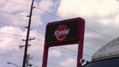 krystals lunch hours